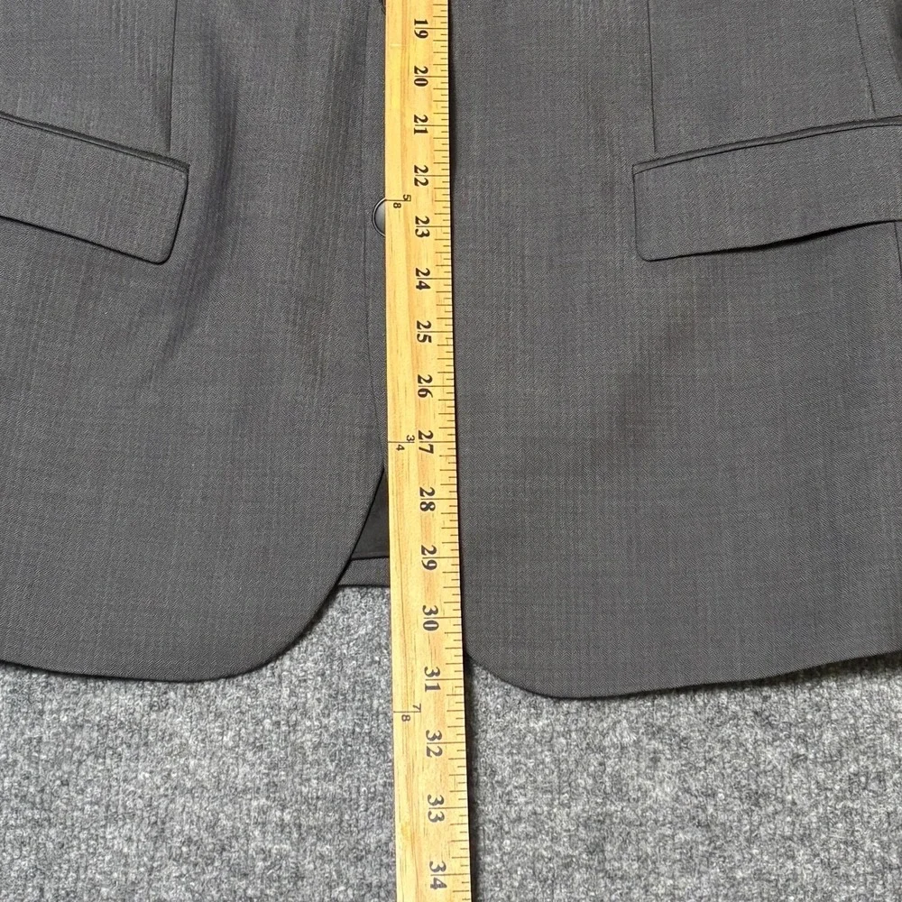 Hugo Boss Suit Jacket Mens 40R Gray Virgin Wool 2 Button Bulgaria Notch Lapel‎